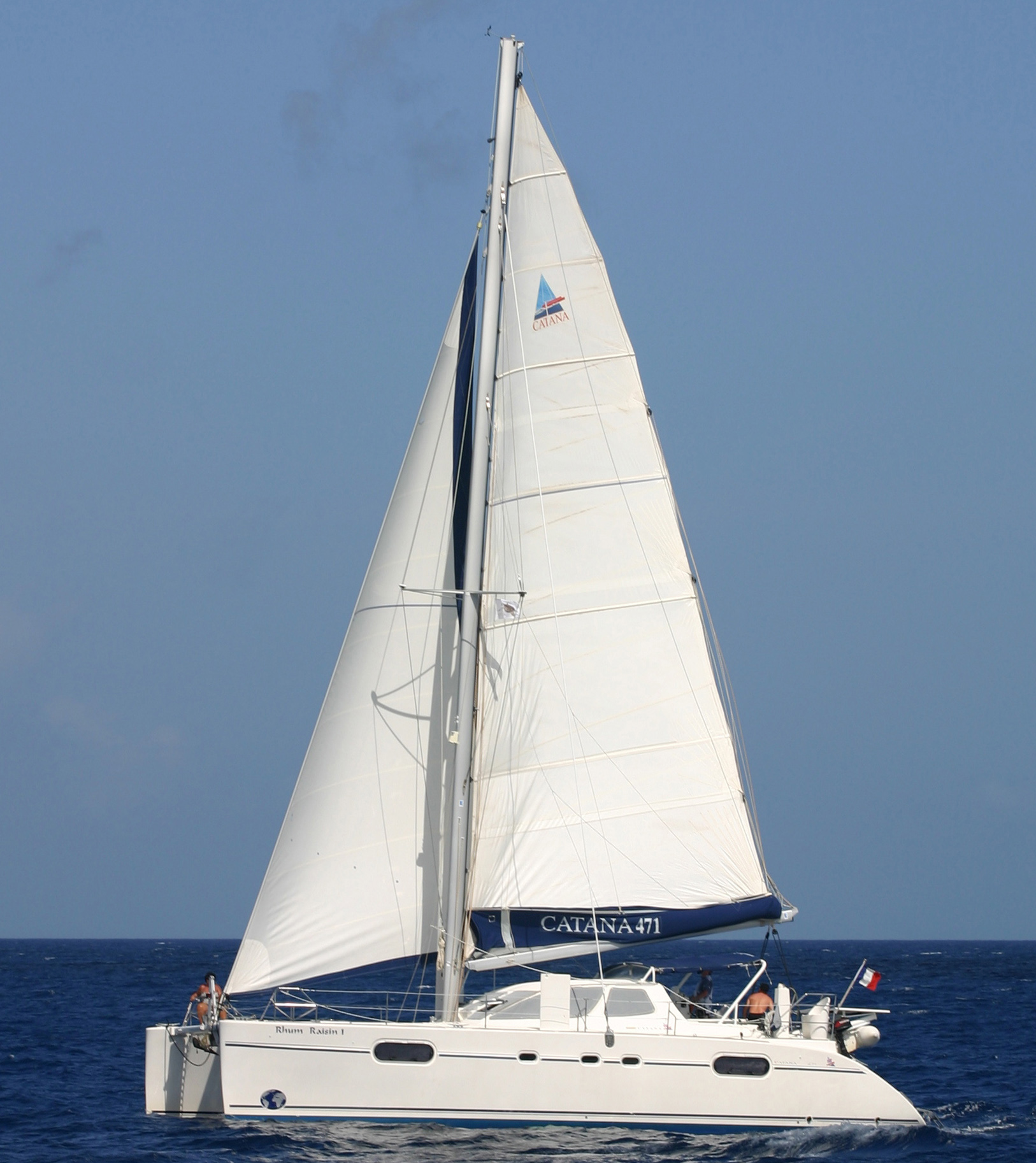 Catana 471 Außenansicht