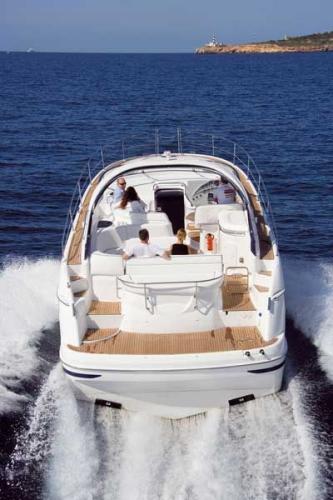 Bavaria 43 Sport Außenansicht