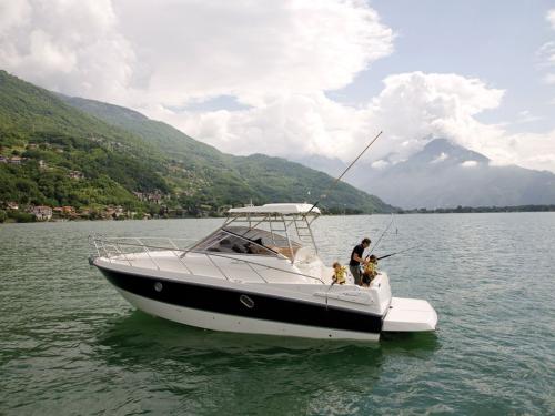 Cranchi 30 Giada Außenansicht