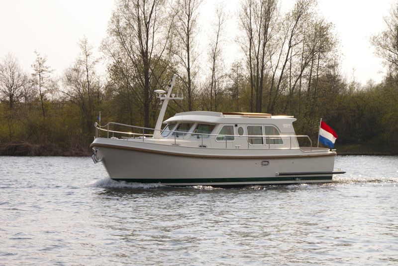 Linssen Linssen Grand Sturdy 34.9 Sedan