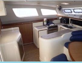 Leopard 4700 Innenansicht