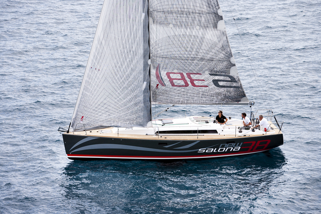 Salona 38 Top Bild