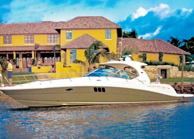 Sea Ray 455 Außenansicht