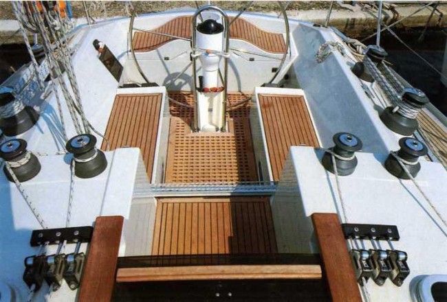 Comet 420 Außenansicht