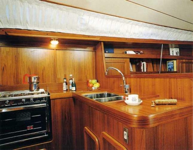 Comet 420 Innenansicht