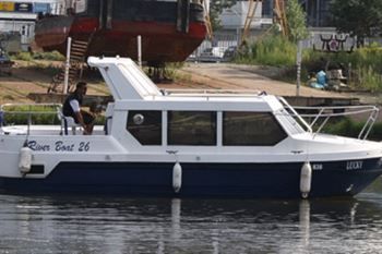 River Boat 26