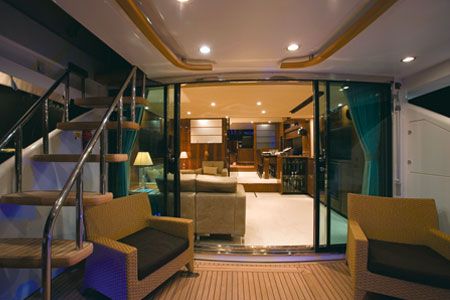 Fairline Squadron 78 Innenansicht