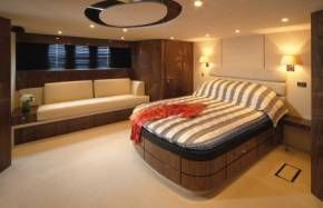 Fairline Squadron 78 Innenansicht