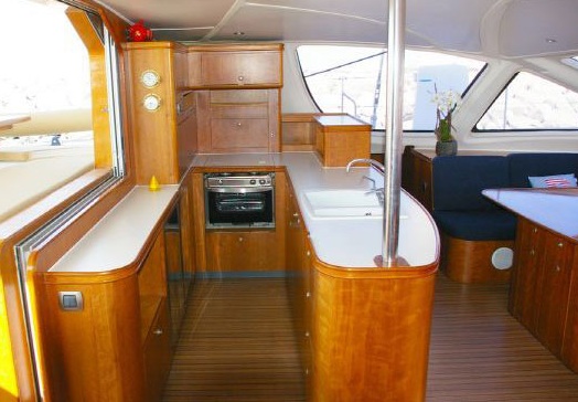 Catana 581 Innenansicht