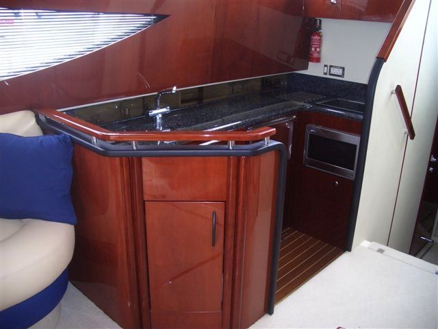 Phantom 46 Innenansicht