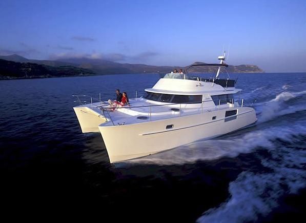 Fountaine Pajot Cumberland 46