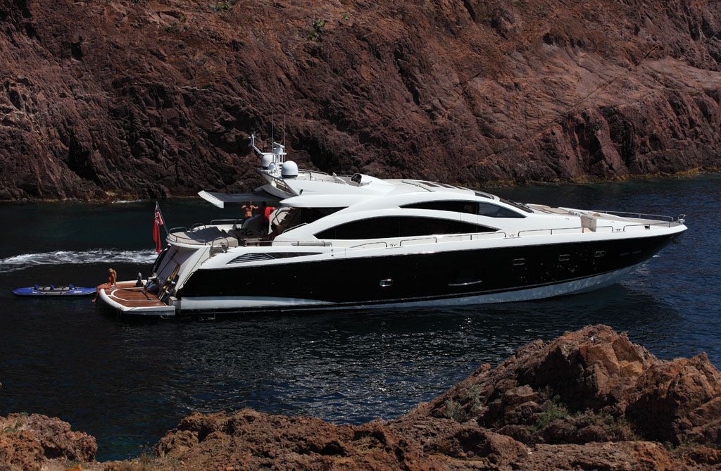 Sunseeker Predator 84