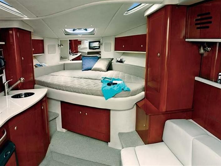 Sea Ray 335 Sundancer Innenansicht