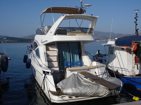 Galeon 390 Fly Außenansicht