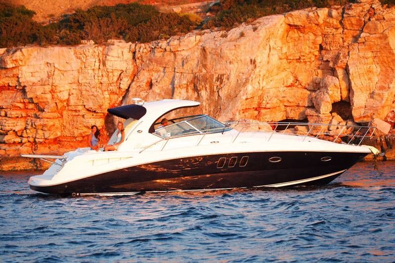 Sea Ray 395 Sundancer