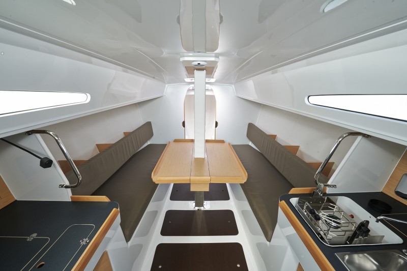 Sun Fast 3600 Innenansicht