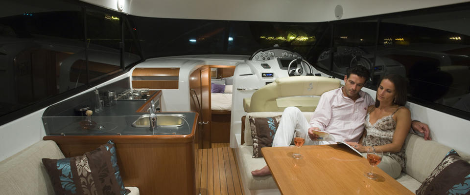 Antares 36 Innenansicht