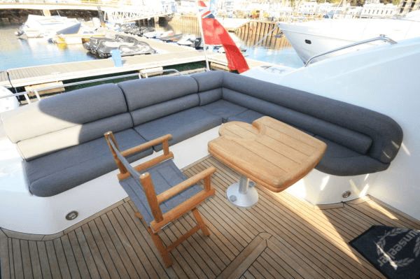 Sunseeker Predator 62 - 3 + 1 cab Außenansicht