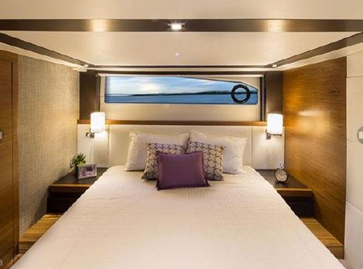 Tiara 50 Fly Innenansicht