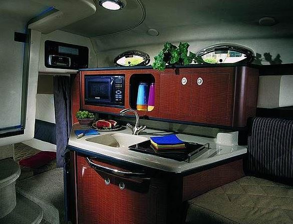 Sea Ray 315 Sundancer Innenansicht