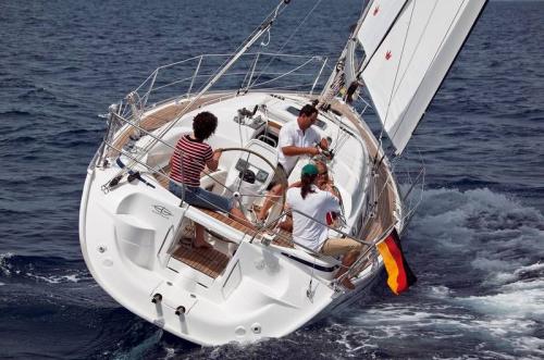 Bavaria 33 Cruiser (2 Kabinen, 1 Bad) Top Bild