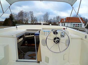 Tarpon 37 c Außenansicht