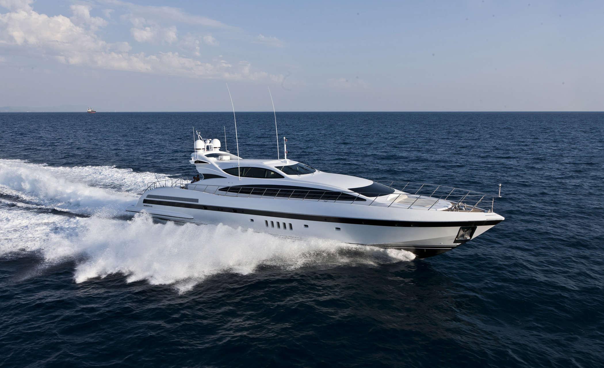 Overmarine Mangusta 105