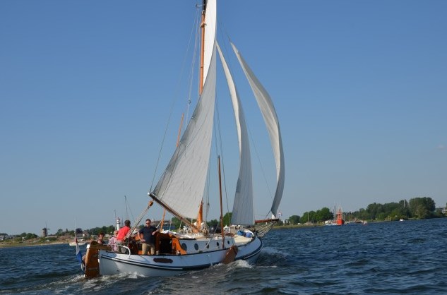 Custom Line Yacht Lemsteraak 10.5