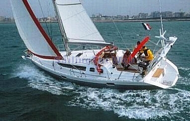 Chantiers Alubat Ovni 385