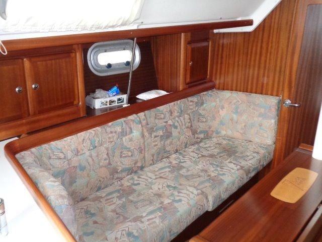 Bavaria 33 Innenansicht