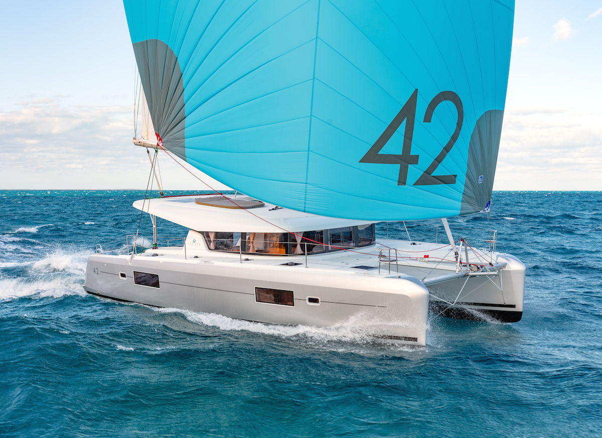 Lagoon 42 (3+1 cab) Owner Version Top Bild