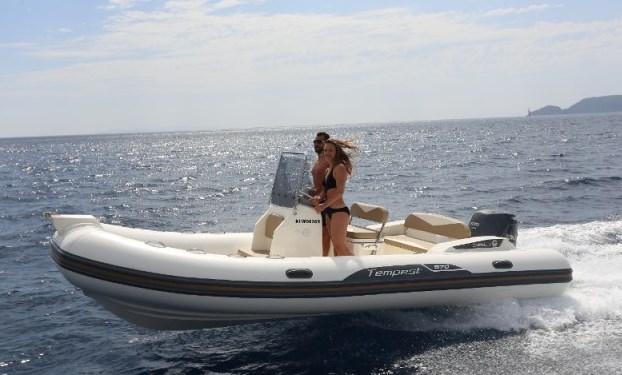 Cantiere Capelli Tempest 570