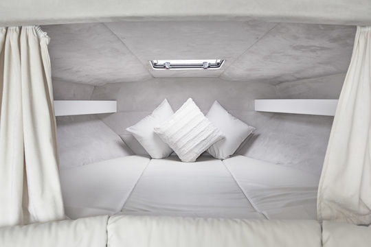 Bat Rib 35 Innenansicht