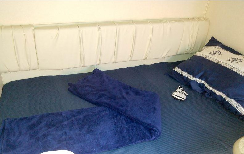 Sea Ray 330 Sundancer Innenansicht