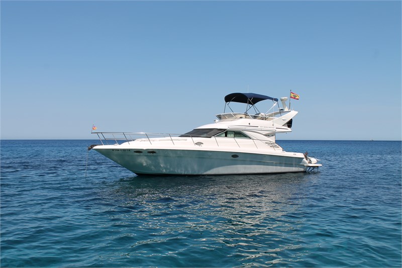 Sea Ray 400 Flybridge
