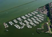 Giethoorn-Bootscharter Niederlande Marina Enkhuizen