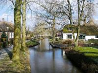 Giethoorn Yachtcharter Niederlande Marina Giethoorn