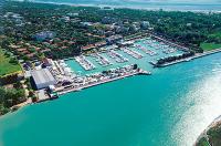 Marina Uno Charter Italien Marina Uno