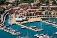 Porto San Rocco Yachtcharter Italien Marina Porto San Rocco