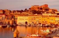 Ligurien-Toskana-Elba Yachtcharter Elba Portoferraio Anlegestellen Abendsonne