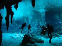 Mexiko / Yucatan Yachtcharter Mexico Yucatan Cenotes tauchen