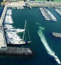 Marina Di Maglietta Sudcantieri Yachtcharter Italien Marina Maglietta Sudcantieri