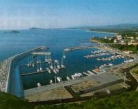 Marina di Baunei Yachtcharter Italien Marina Di Baunei