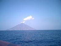 Sizilien Sizilien Yachtcharter Stromboli Vulkan Lava