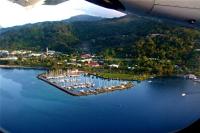 Uturoa Marina Charter Raiatea Marina Uturoa Blick vom Flugzeug