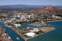 Breakwater Marina Yachtcharter Australien Marina Townsville